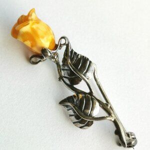 Vintage hand carved butterscotch amber sterling silver rose brooch pin